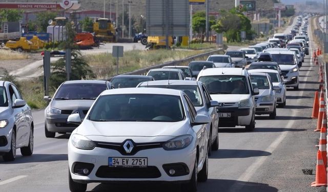 43 ilin geçiş güzergahında bayram hareketliliği