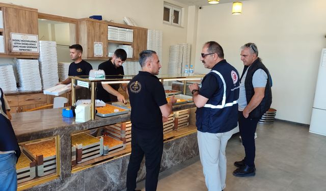 Kurban Bayramı oncesi tatlıcılara sıkı denetim