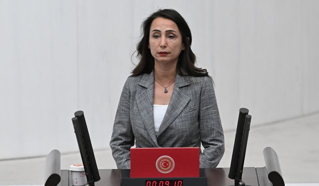 DEM Parti'den İktidara "İBB Operasyonları" mesajı!