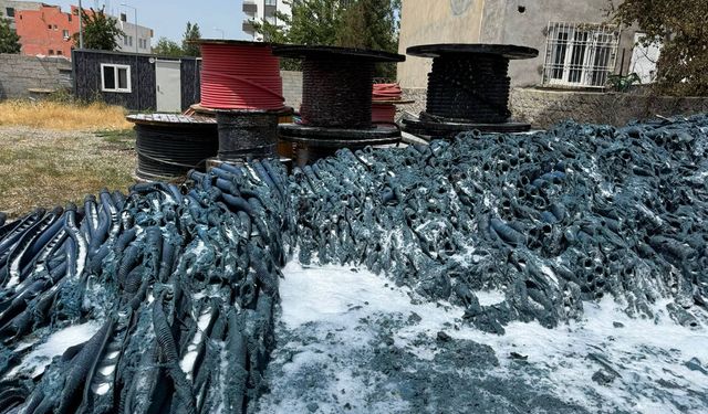 Batman’da elektrik kablolarında  yangın çıktı