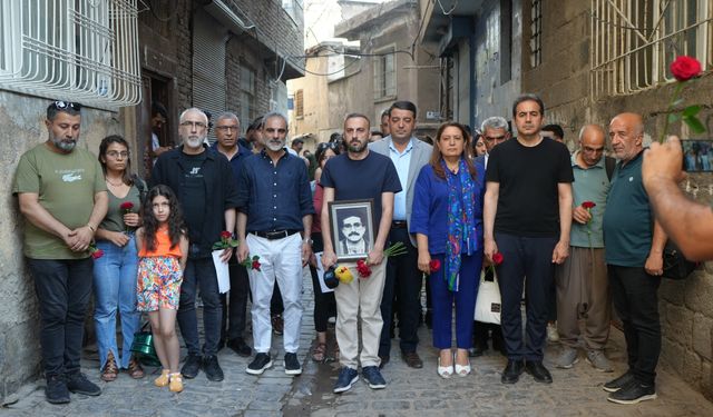 Katledilen gazeteci Hafız Akdemir Diyarbakır’da anıldı