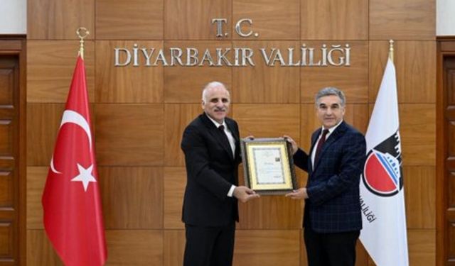 Genç’ten Vali Zorluoğlu’na veda ziyareti