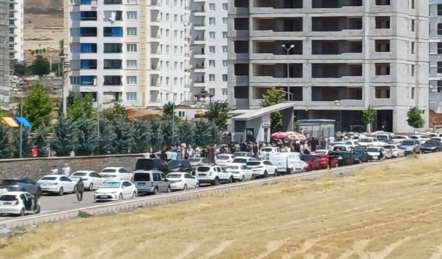 Diyarbakır’da 28 bin öğrenci LGS’de ter döktü!