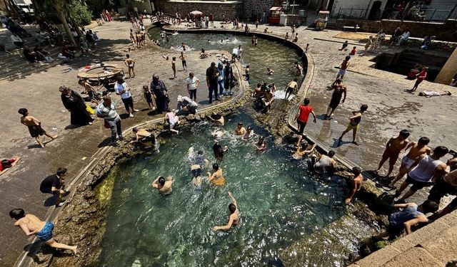 Diyarbakır'da sıcaklıklar rekor kırdı, adres belli: Anzele Parkı