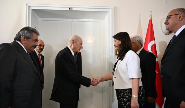 MHP lideri Bahçeli, DEM heyetini ağırladı