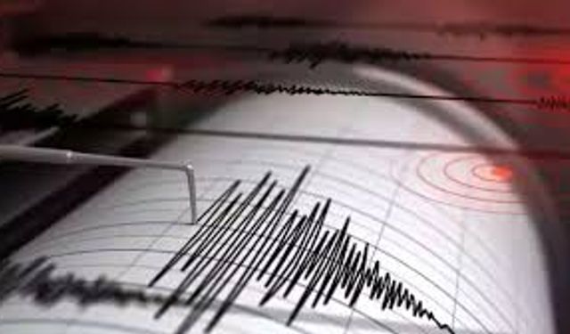 İstanbul’da deprem oldu