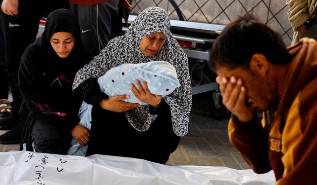 BM: Gazze'de çocuklar acı çekerek ölüyor