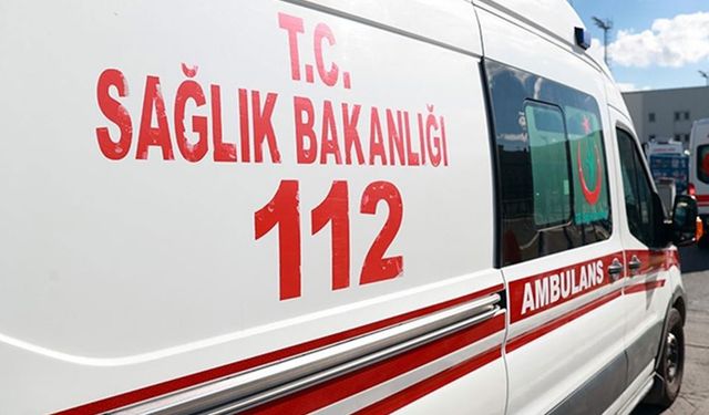 Dört araç çarpıştı: 8 kişi yaralandı