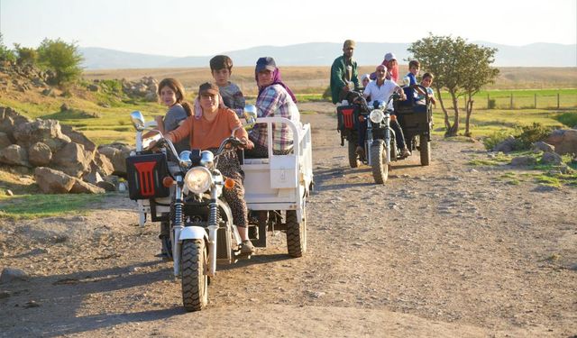 Muş’un berivanları attan indi, motora bindi
