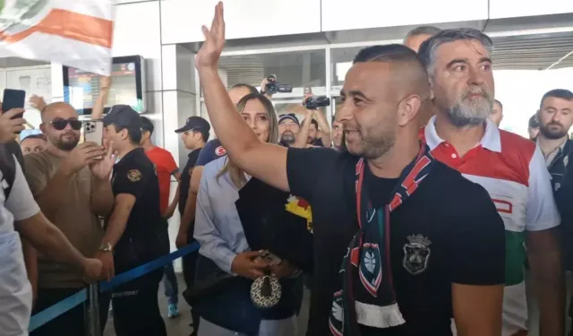 Amedspor’un yıldız transferi Diyarbakır’da! Dia Saba’dan Kürtçe mesaj