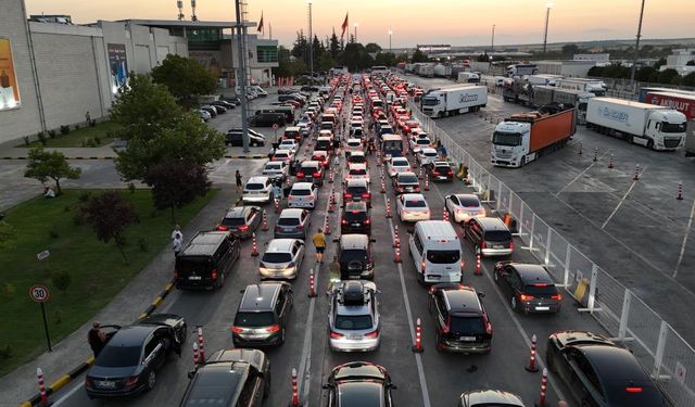 Gurbetçilerin hüzünlü dönüş yolculuğu