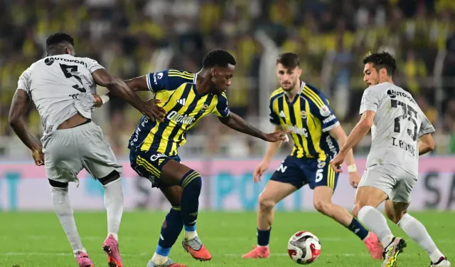 Fenerbahçe Kocaelispor'u rahat geçti: 3-1