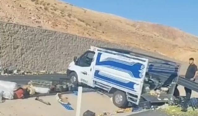 Siirt’te kontrolden çıkan pikap kanala düştü