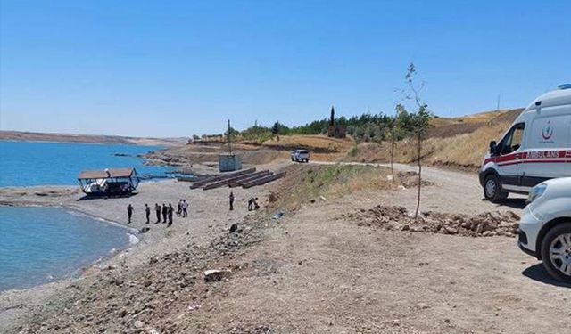Van Gölü’nde şüpheli ölüm: Kimliği belirsiz ceset bulundu