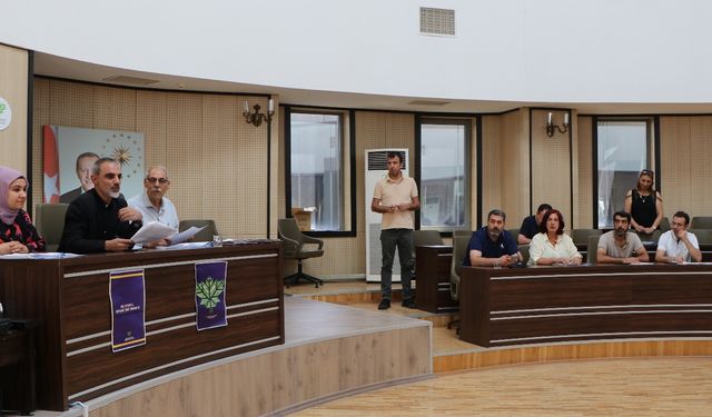 Kayapınar Belediyesi Meclis Toplantısı Mehmet Sincar anmasıyla başladı