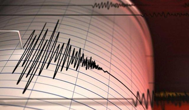 Filipinler'de 6,9 büyüklüğünde deprem