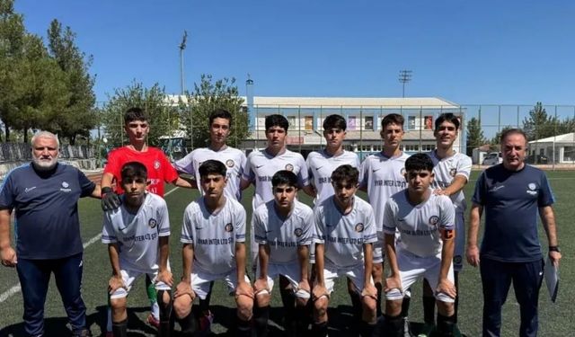 Diyar İnter gol yağdırarak başladı