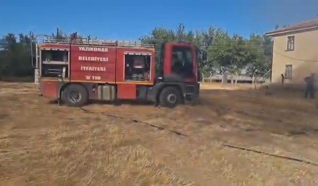 Elazığ’da ahır yangını