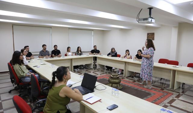 Diyarbakır’da Çağrı Merkezi çalışanlarına eğitim