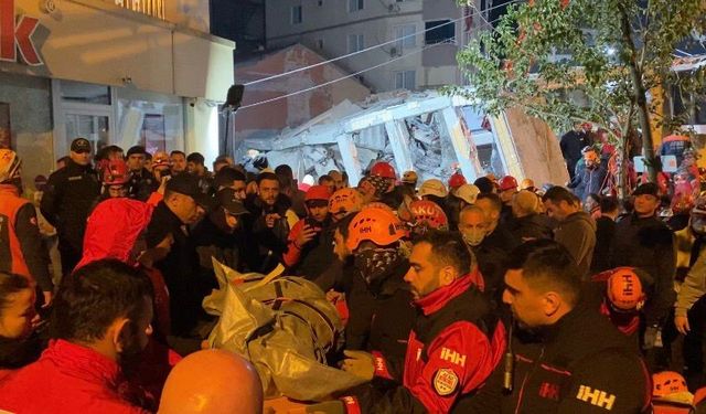 Gebze’de çöken binada acı bilanço: 5 kişilik aileden yalnızca biri kurtuldu