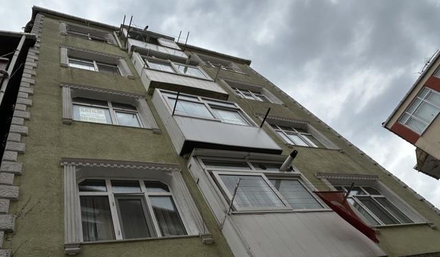 Şüpheli ölüm: Bir kadın 5. kattan düştü