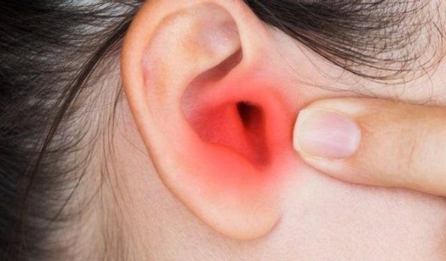 Orta kulak iltihabında işitme kaybı tehlikesi