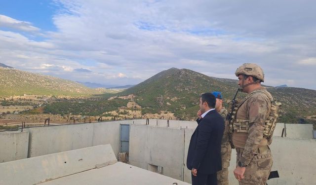 Diyarbakır Dicle Kaymakamı Atış’tan Mehmetçiğe moral ziyareti