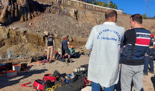 30 metrelik kuyuya düşen işçinin cansız bedeni çıkarıldı