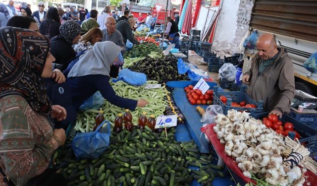 Turşuluk sebzelere yoğun ilgi