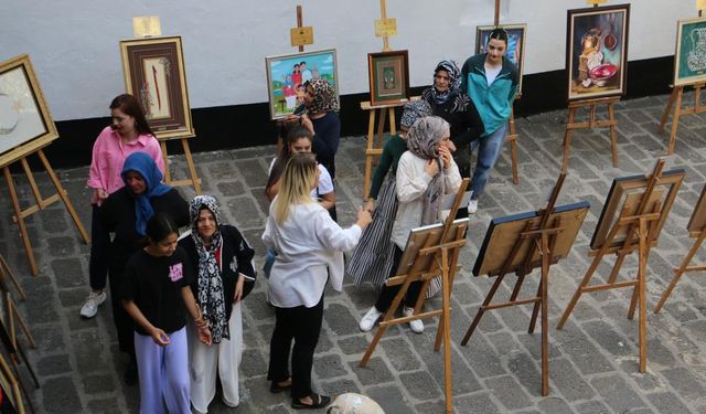 Diyarbakır'da 'Sanatla Yaşam Sergisi'