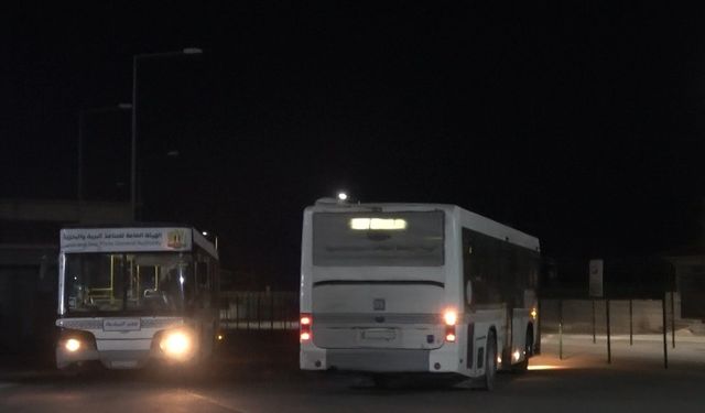 Suriyelilerin ülkelerine dönüşleri devam ediyor