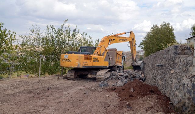 Diyarbakır’ın o mahallesinde 30 yıllık yol sorunu bitiyor