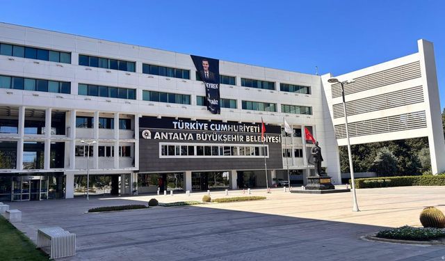 Antalya Büyükşehir Belediyesi'ne yönelik yolsuzluk soruşturmasında yeni gelişme