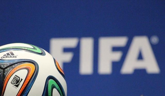 FIFA, futbolun ticari haklarını özelleştirme planından vazgeçti
