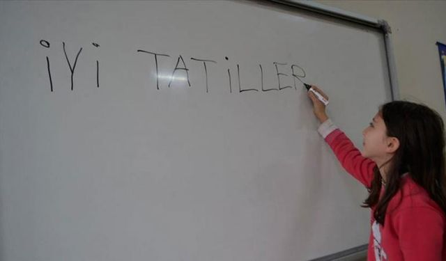 18 milyon öğrenci için 9 günlük mola