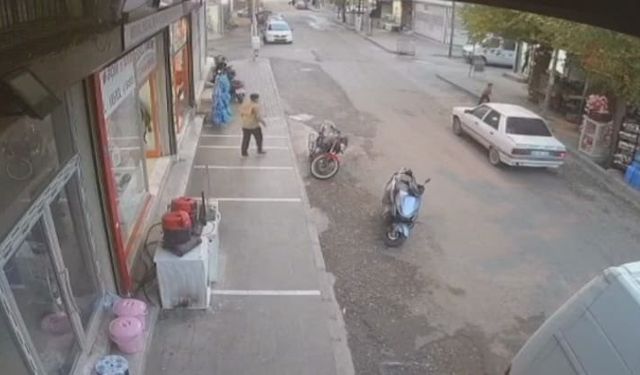 Otomobilin çarptığı çocuk, koşarak kaçtı