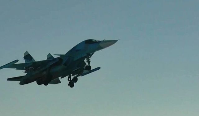 Rusya'da savaş uçağı düştü