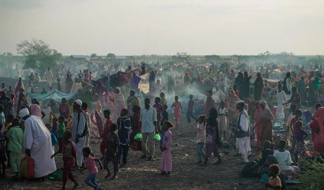 Sudan'da insani kriz büyüyor