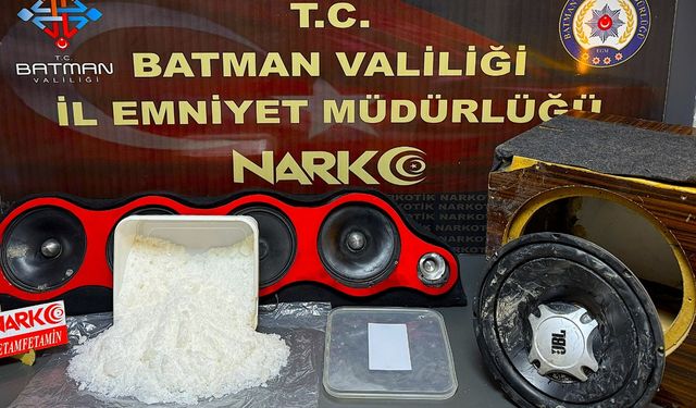 Batman’da uyuşturucuyu araç hoparlörüne gizlenmişler