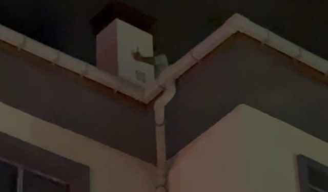 Korku dolu anlar…İntihar etmek için çatıya çıktı
