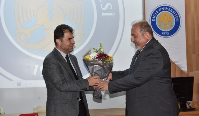 Dicle Üniversitesi Hastanesi’nde devir teslim töreni