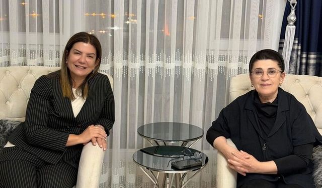AK Partili Vekilden Leyla Zana’ya destek ziyareti