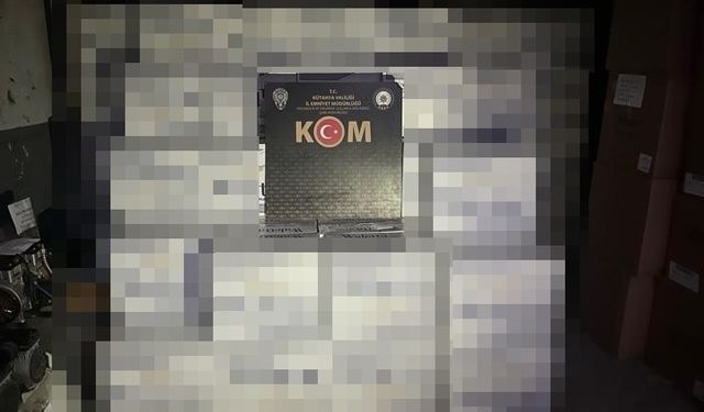 Durdurulan araçta 5 milyon makaron ele geçirildi