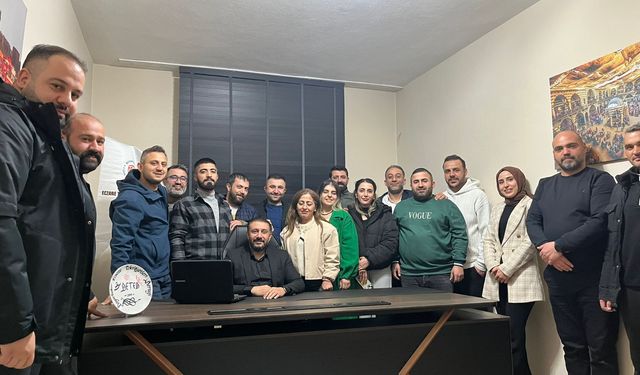 Diyarbakır Eczane Teknisyenleri Derneği'nin başkanlık seçimi sonuçlandı