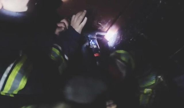 Diyarbakır’da yangın paniği: İki katlı toprak ev çöktü