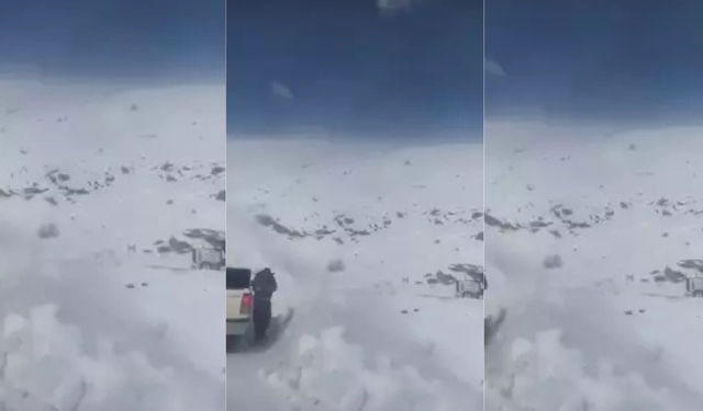 Diyarbakır’da mahalle yoluna çığ düştü