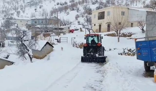 Hazro Belediyesi’nden Kış seferberliği: İlçede kapalı yol kalmadı
