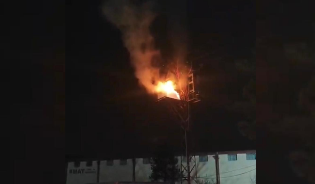 Diyarbakır’da korkutan yangın: Elektrik panosu küle döndü