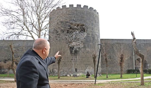 UNESCO mirası Diyarbakır Surları tehlikede: 98 burçtan biri hasarlı