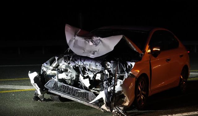 Feci şekilde çarpıştılar: 3 yaralı